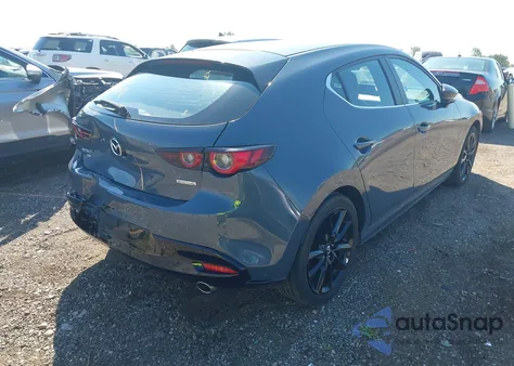 2024 Mazda Mazda3 Hatchback 2.5 S Carbon Edition z USA, uszkodzony, nr VIN JM1BPBLMXR1709671